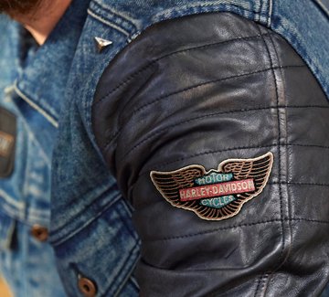 Classic Wing Patch on leather sleeve